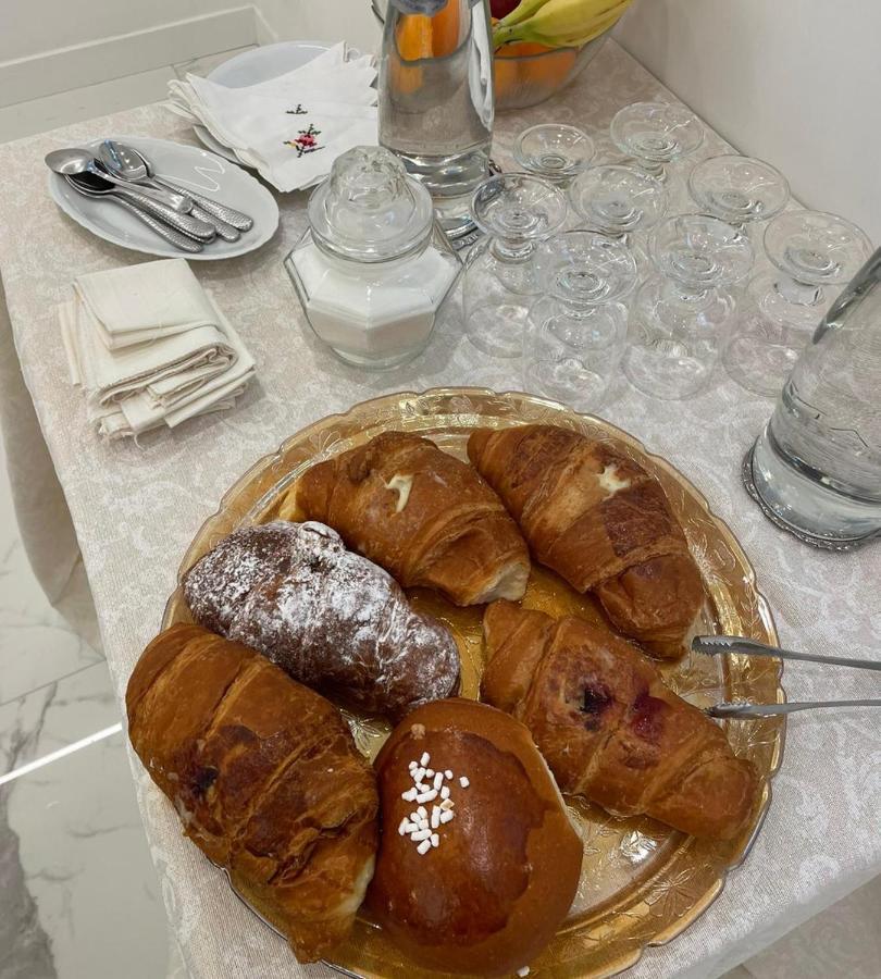 B&B Pernotti Бари Экстерьер фото