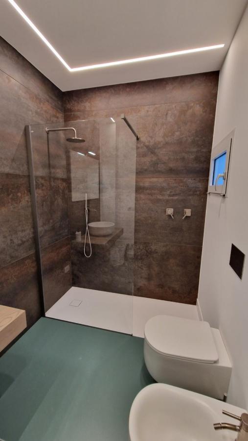 B&B Pernotti Бари Экстерьер фото